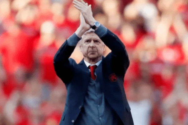 溫格去哪里執教了？